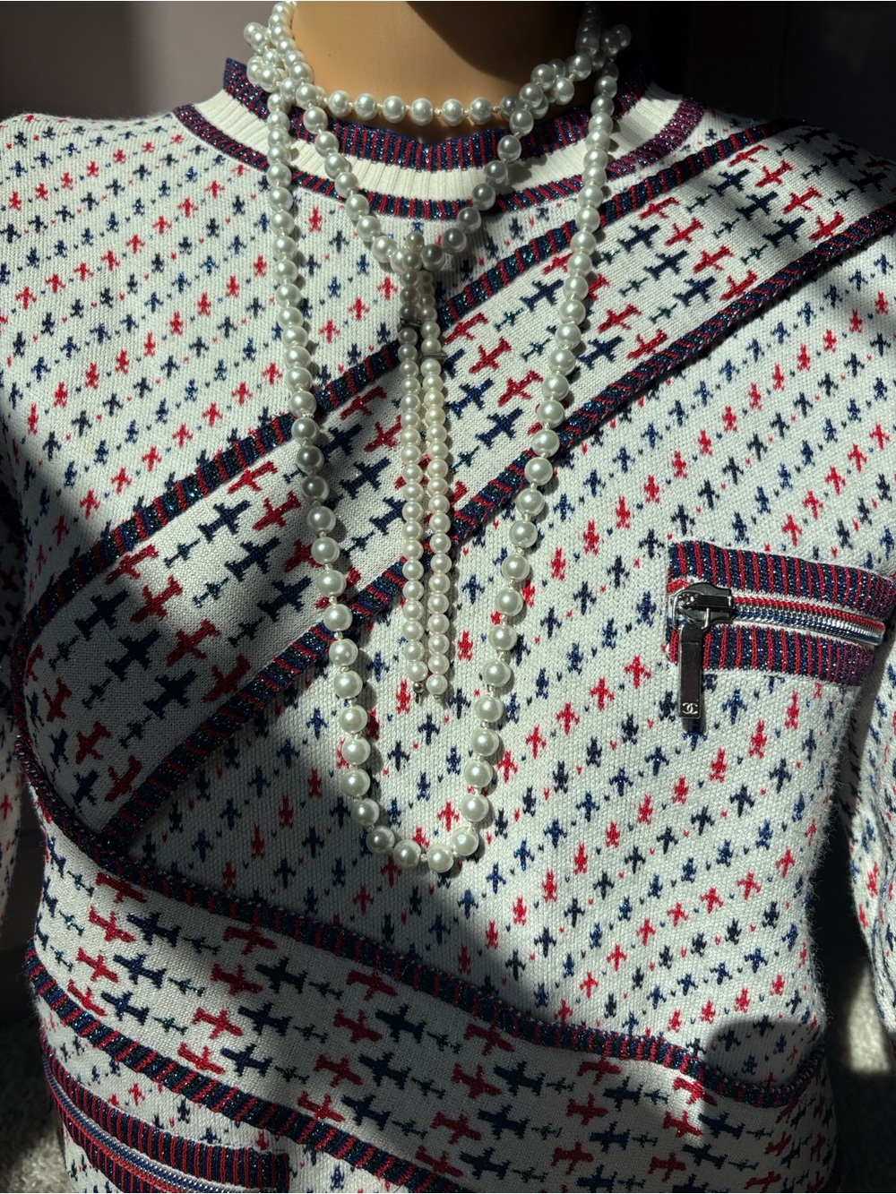 BEYOND RARE!! VINTAGE
LIMITED-EDITION!!RUNWAY!SAMPLE!CHANEL!!!!!!!!!!!!!!!!!! - Picture 11 of 11